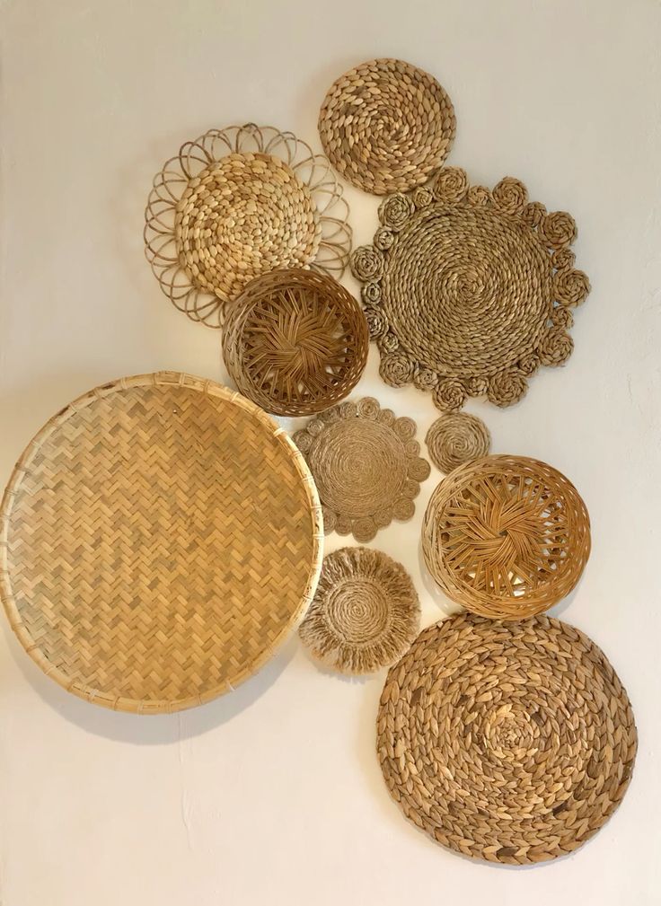 草编圆形挂饰组合